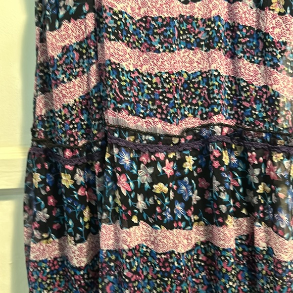 Floral bohemian dress - fun and flirty - Picture 3 of 8